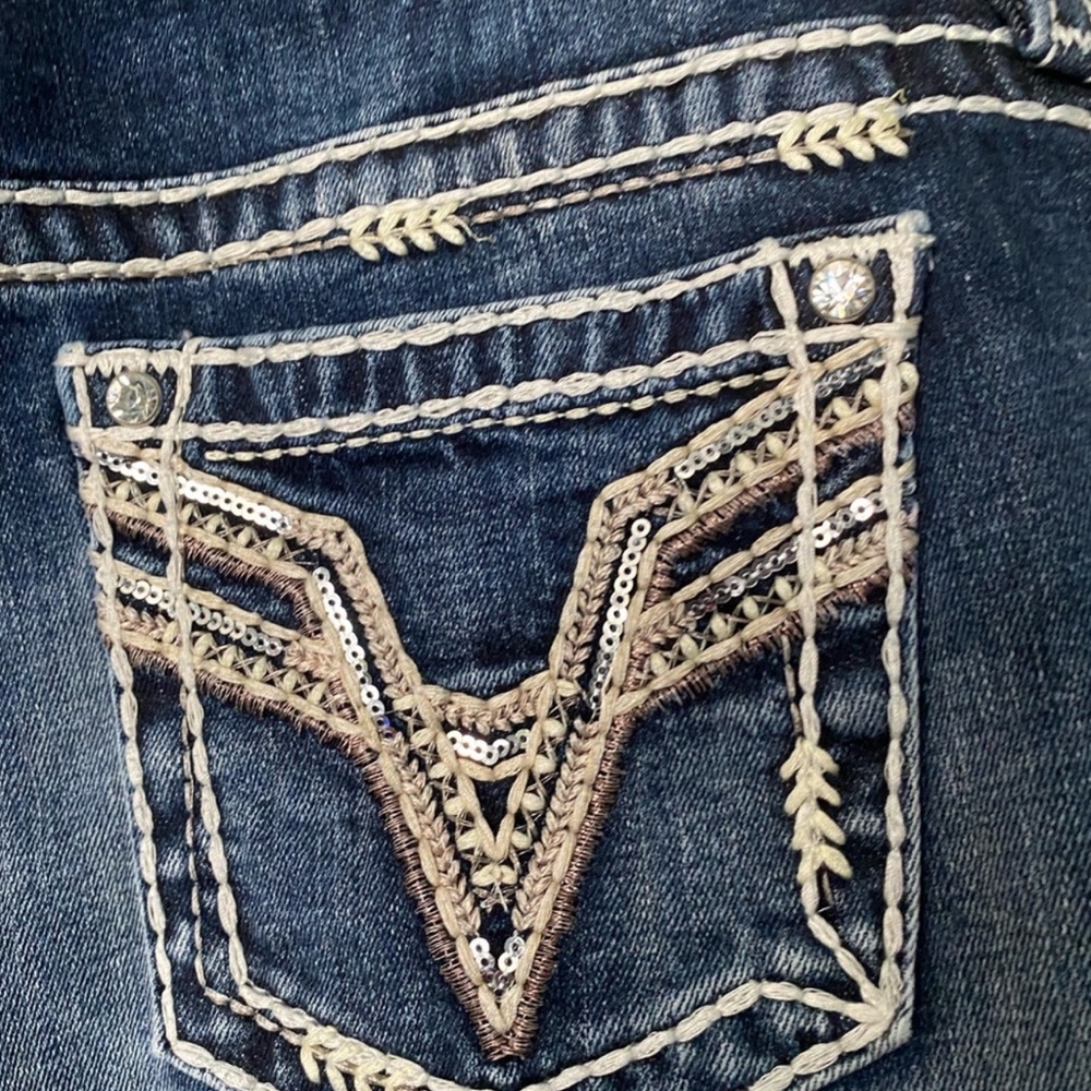 Vigoss Chelsea Boot Cut Heritage Fit Jeans size 9/10